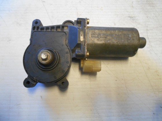 Motor Elevador Vidro Trz Esq BMW E46 1999 MEV48